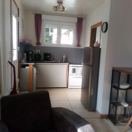 Maison Chaleureuse Et De Detente Avec Piscine Et Spa Chassemy Zewnętrze zdjęcie
